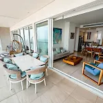 Apartamento con vista al mar Bocagrande